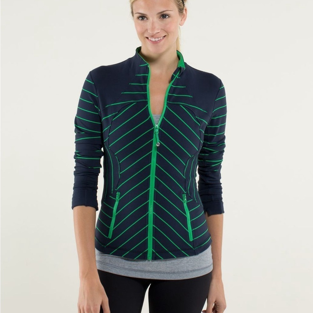 Lululemon Forme Jacket
*Cuffins Slalom Stripe Inkwell / Inkwell
